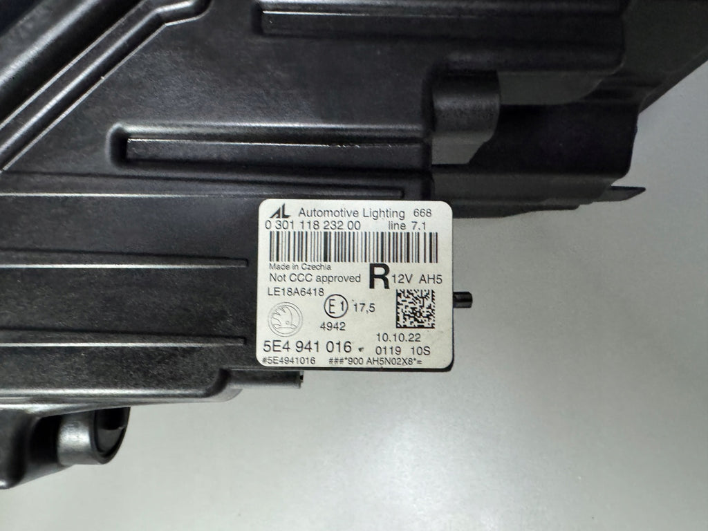 Frontscheinwerfer Skoda Octavia I 5E4941016 LED Rechts Scheinwerfer Headlight SCH8427907423wy