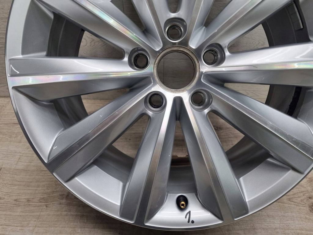 1x Alufelge 17 Zoll 7.5" 5x112 47ET Glanz Silber 3AA601025F VW Passat B7 FEL3101173651xl