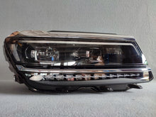 Load image into Gallery viewer, Frontscheinwerfer VW Tiguan 5NB941082D LED Rechts Scheinwerfer Headlight