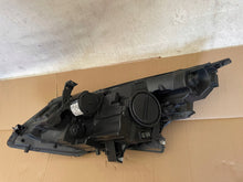 Laden Sie das Bild in den Galerie-Viewer, Frontscheinwerfer Opel Zafira C 39009022RH 39009021LH Rechts Headlight