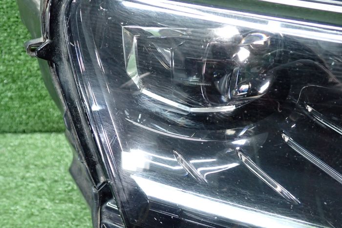Frontscheinwerfer Skoda Karoq 57B941016F Rechts Scheinwerfer Headlight SCH1601765678gi