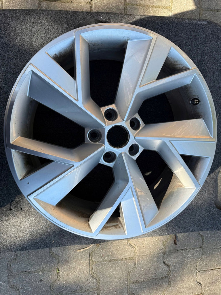 1x Alufelge 19 Zoll 565601025M Skoda Kodiaq Rim Wheel FEL7671541409cf