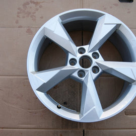 1x Alufelge 19 Zoll 7.0