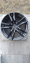 Load image into Gallery viewer, 1x Alufelge 19 Zoll 9.0" 5x112 32ET Glanz Schwarz 8091763 BMW Z4 Roadster G29 FEL2455477119bg