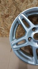 Laden Sie das Bild in den Galerie-Viewer, 1x Alufelge 15 Zoll 6.0&quot; 4x108 47 5ET C1BC-1007-BB Ford Fiesta Rim Wheel