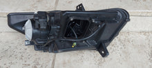 Laden Sie das Bild in den Galerie-Viewer, Frontscheinwerfer Ford FR3B-13006 Xenon Links Scheinwerfer Headlight