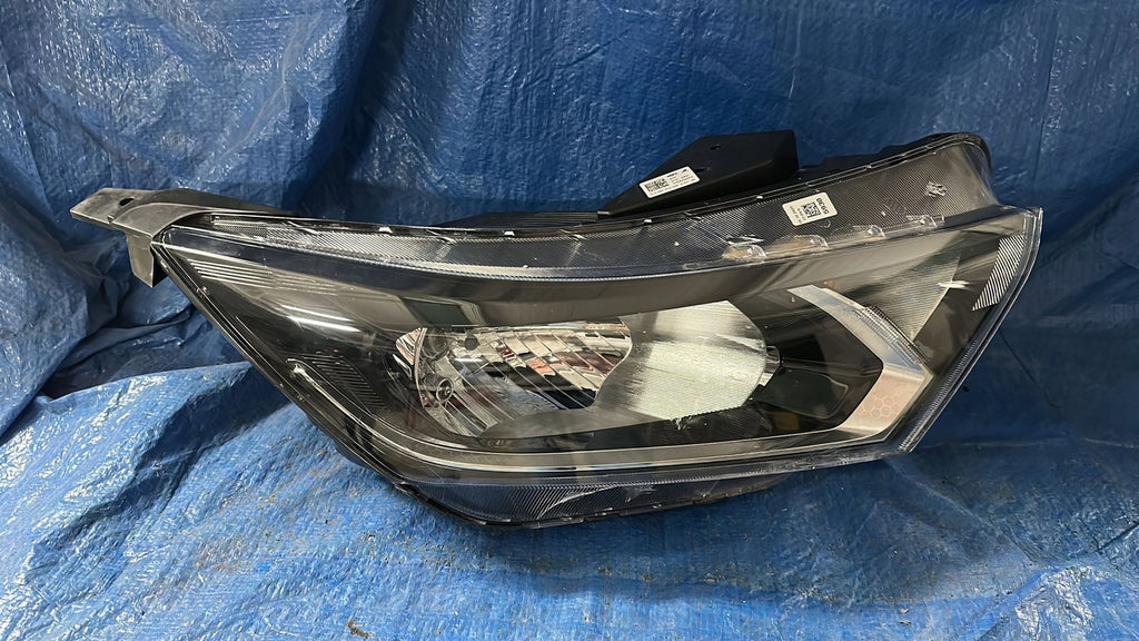 Frontscheinwerfer Hyundai I20 92102-Q0050 Rechts Scheinwerfer Headlight