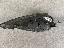 Laden Sie das Bild in den Galerie-Viewer, Frontscheinwerfer Porsche Cayman 981 Xenon Rechts Scheinwerfer Headlight SCH6638450360cn