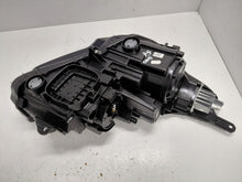 Laden Sie das Bild in den Galerie-Viewer, Frontscheinwerfer Opel Crossland YQ00709880 39153538 LED Rechts oder Links SCH6030027759yc