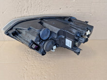 Load image into Gallery viewer, Frontscheinwerfer VW Polo 6C1941005 Links Scheinwerfer Headlight