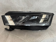 Load image into Gallery viewer, Frontscheinwerfer Skoda Octavia IV 5E4941015A Full LED Links Headlight SCH2674821498mp