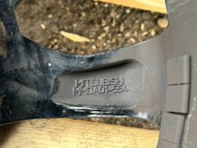 Laden Sie das Bild in den Galerie-Viewer, 1x Alufelge 14 Zoll 5.5&quot; 4x114.3 MMDA01-554 Mitsubishi Space Star Rim Wheel