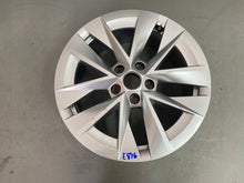 Laden Sie das Bild in den Galerie-Viewer, 1x Alufelge 17 Zoll 7.0" 5x112 46ET 5E3601025E Skoda Octavia Iv Rim Wheel FEL6194599699nu