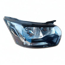 Laden Sie das Bild in den Galerie-Viewer, Frontscheinwerfer Ford Transit GK31-13W029-BC Rechts Scheinwerfer Headlight