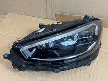 Laden Sie das Bild in den Galerie-Viewer, Frontscheinwerfer Mercedes-Benz W223 A2239062505 Links Scheinwerfer Headlight SCH1791868330cb