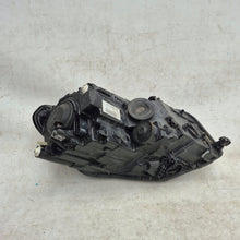 Load image into Gallery viewer, Frontscheinwerfer VW Caddy 2K1941005A Ein Stück (Rechts oder Links) Headlight SCH3461745947wh