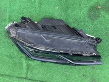 Laden Sie das Bild in den Galerie-Viewer, Frontscheinwerfer VW Touareg 761941082 Full LED Rechts Scheinwerfer Headlight SCH5254694311sw