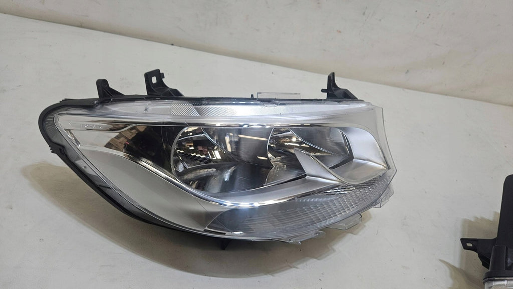 Frontscheinwerfer Mercedes-Benz Sprinter A9109060100 Rechts oder Links