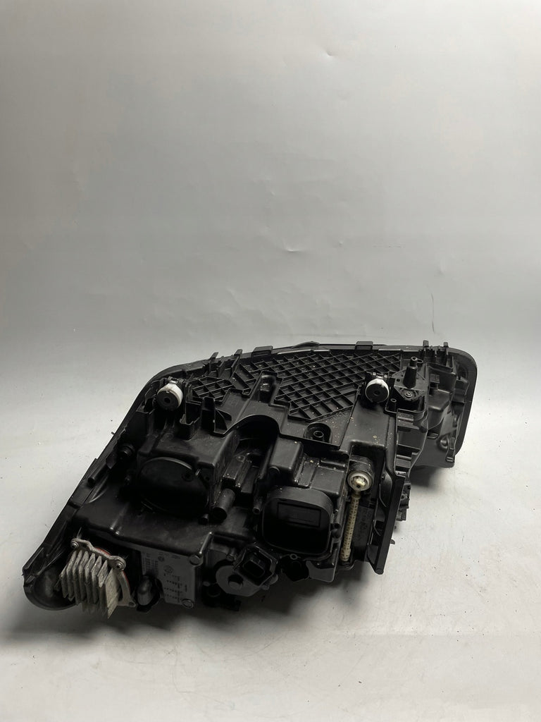 Frontscheinwerfer BMW 5 G30 5A388C8-04 LED Ein Stück (Rechts oder Links) SCH3649470385cz