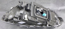 Laden Sie das Bild in den Galerie-Viewer, Frontscheinwerfer Mercedes-Benz W247 A1189067001 Rechts Scheinwerfer Headlight SCH2821918768ew