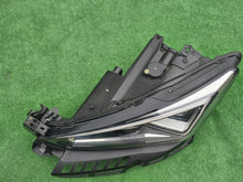 Laden Sie das Bild in den Galerie-Viewer, Frontscheinwerfer Seat Tarraco 5FJ941007J Full LED Links Scheinwerfer Headlight