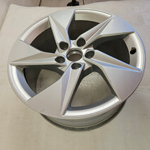 Load image into Gallery viewer, 1x Alufelge 17 Zoll 8.0" 5x112 46ET 8Y0601025A Audi A4 A3 Rim Wheel FEL7584324807rt