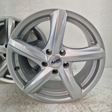 Laden Sie das Bild in den Galerie-Viewer, 4x Alufelge 17 Zoll 7.5" 5x112 47ET Glanz Silber KBA48911 Audi I Rim Wheel FEL7210200757nb