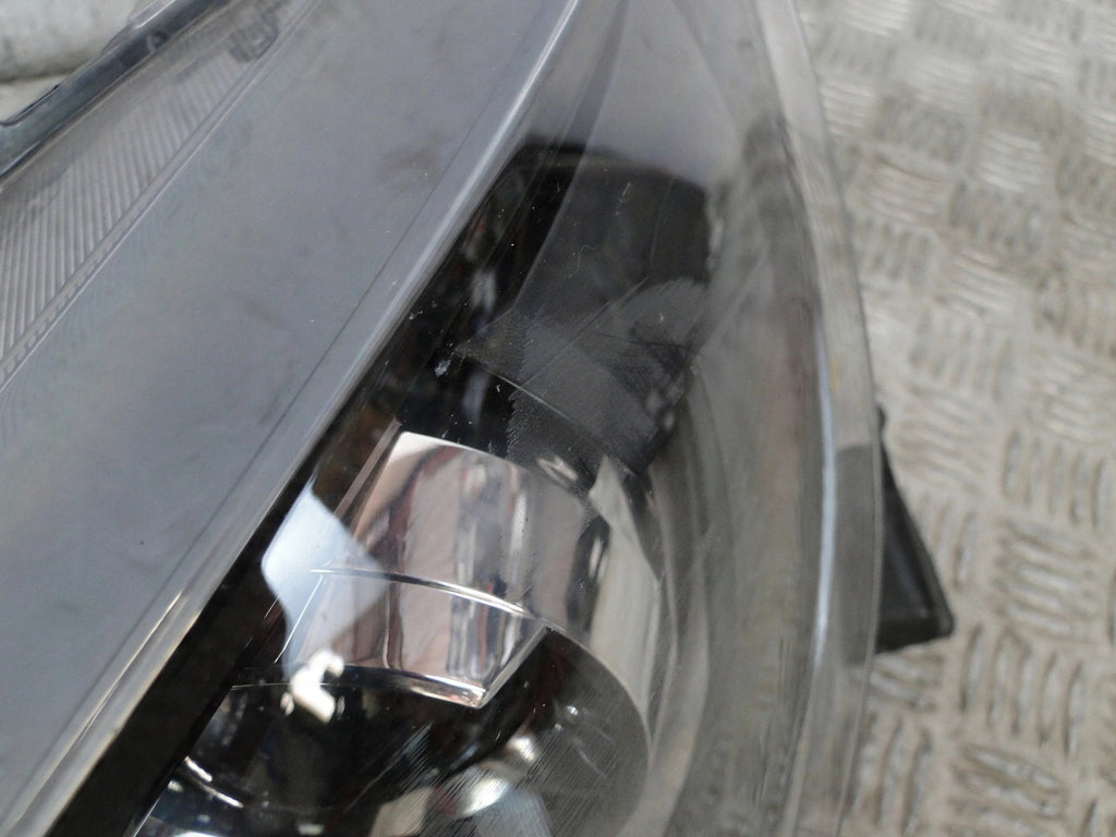 Frontscheinwerfer Toyota Yaris Xenon Ein Stück (Rechts oder Links) Headlight