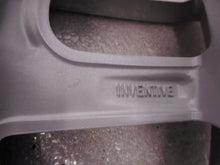 Laden Sie das Bild in den Galerie-Viewer, 1x Alufelge 17 Zoll 6.0&quot; 5x114.3 50ET MG93459465 Renault Trafic Rim Wheel