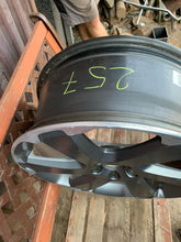 Load image into Gallery viewer, 1x Alufelge 20 Zoll 8.0" 5x108 55ET 31316131 Volvo Xc90 Xc60 Rim Wheel FEL4868880900ig
