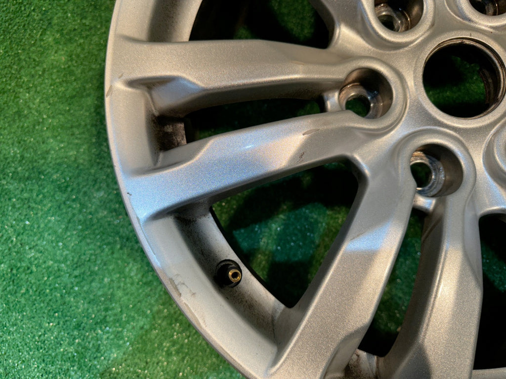 1x Alufelge 18 Zoll 7.5" 6x139.7 46ET Mitsubishi Pajero Iv Rim Wheel