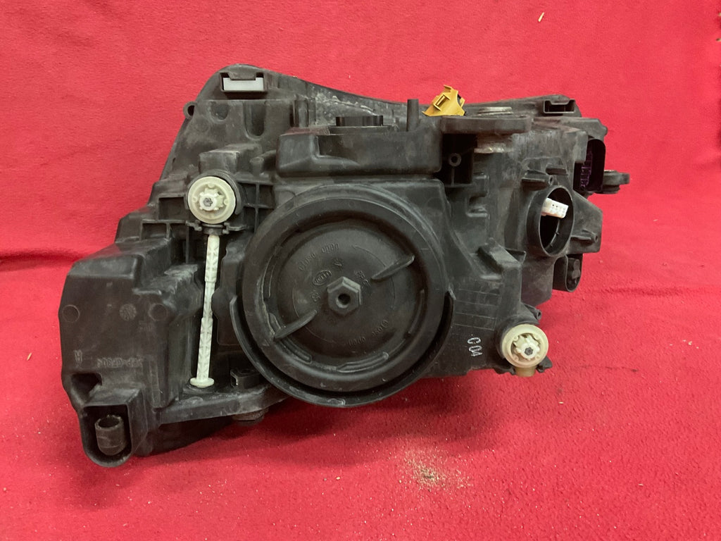 Frontscheinwerfer Skoda Superb III 3V1941016A 3V1941018A Xenon Rechts Headlight