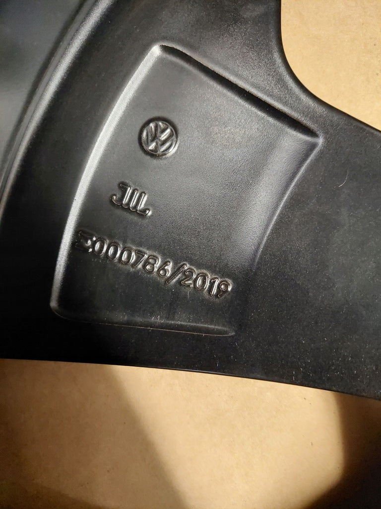 1x Alufelge 19 Zoll 7.5" 5x112 50ET Glanz Schwarz 10A601025H VW Id.3 Rim Wheel FEL8175222021bx