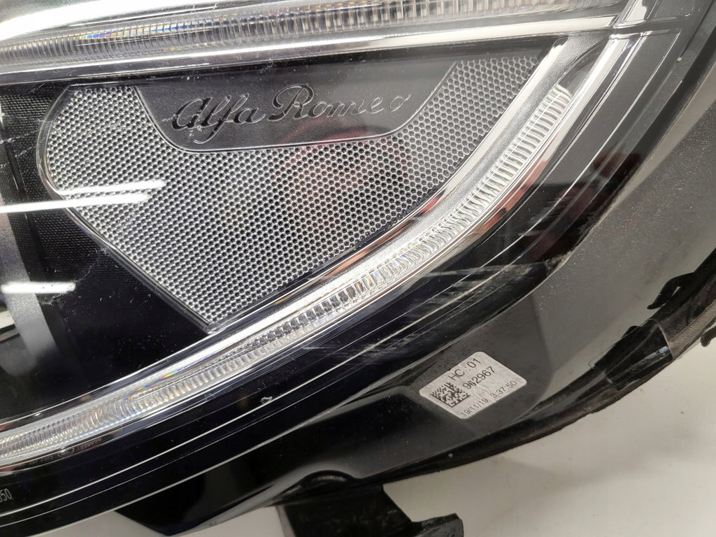 Frontscheinwerfer Alfa Romeo Stelvio 50563962 Links Scheinwerfer Headlight SCH5394693786cb