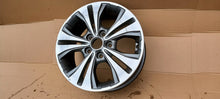 Load image into Gallery viewer, 1x Alufelge 16 Zoll 6.0&quot; 5x114.3 51ET 52910-1P650 Kia Venga Rim Wheel