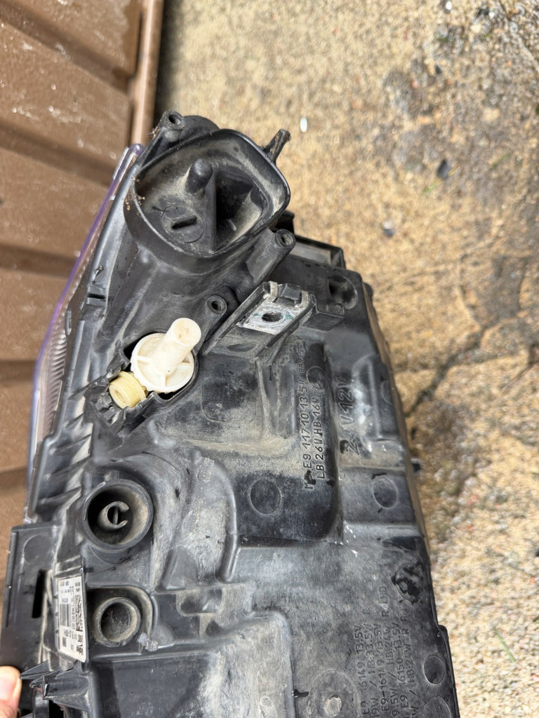 Frontscheinwerfer BMW 3 F34 8738724-01 Rechts Scheinwerfer Headlight SCH9643962401ar