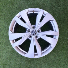 Laden Sie das Bild in den Galerie-Viewer, 1x Alufelge 19 Zoll 7.5" 5x112 50ET 10A071499A 87169090 VW Id.3 Rim Wheel FEL9943308345ia