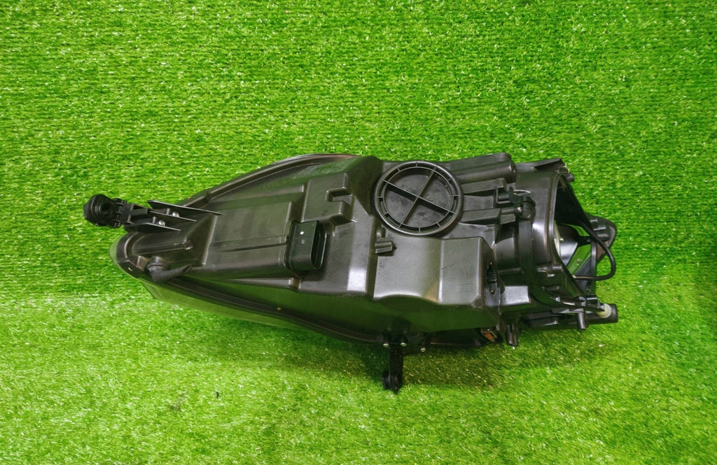 Frontscheinwerfer VW Golf VI Plus 5M194172B Rechts Scheinwerfer Headlight SCH8174900343zy
