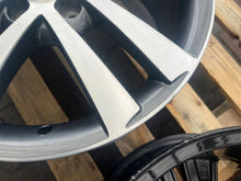 Load image into Gallery viewer, 1x Alufelge 17 Zoll 54ET 1Z0601025AL Skoda Octavia I Rim Wheel FEL4033160029ly