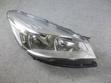 Laden Sie das Bild in den Galerie-Viewer, Frontscheinwerfer Ford Kuga CV4413W029AE Rechts Scheinwerfer Headlight