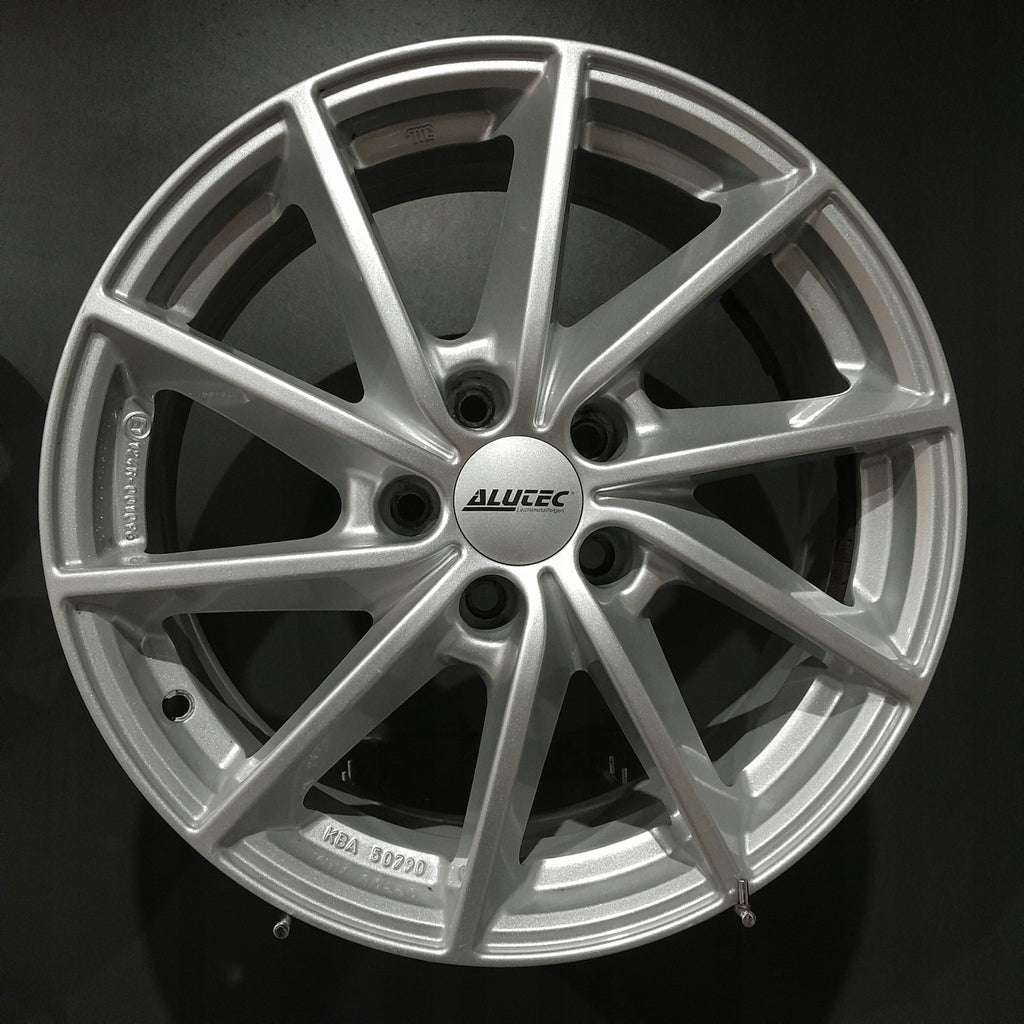 4x Alufelge 17 Zoll 7.0" 5x112 40ET F605028 KBA50790 Skoda Superb II Passat B7 FEL3638036333pb