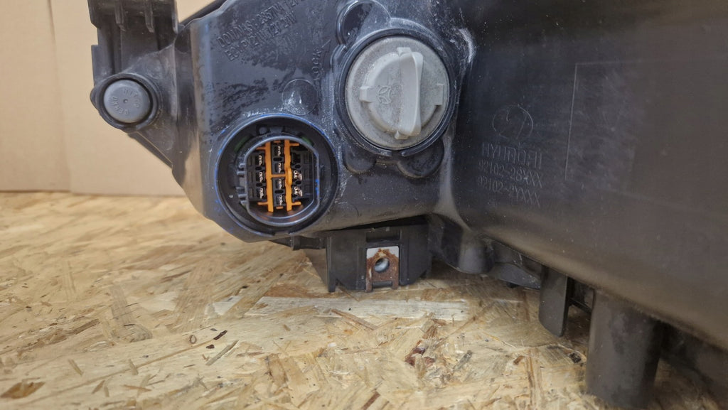 Frontscheinwerfer Hyundai Ix35 LED Ein Stück (Rechts oder Links) Headlight SCH9635978585qx