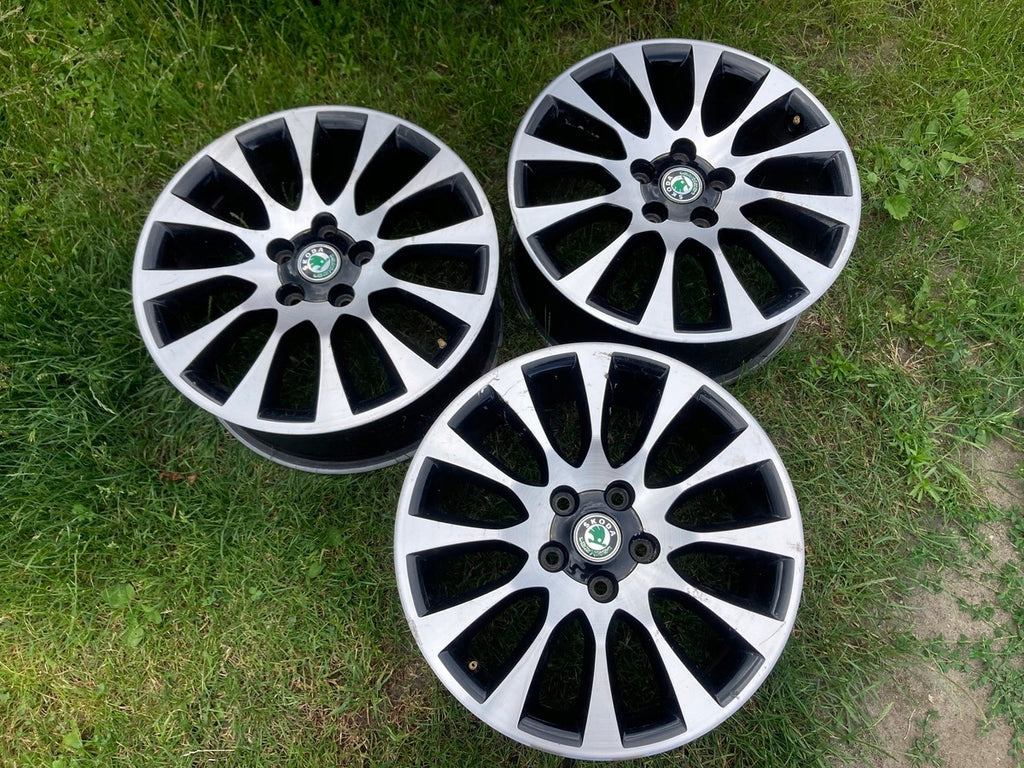 1x Alufelge 17 Zoll 7.5" 5x112 3T0601025G Skoda Superb Ii Rim Wheel
