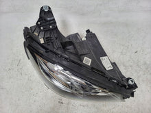 Laden Sie das Bild in den Galerie-Viewer, Frontscheinwerfer Mercedes-Benz W213 A2139069608 LED Rechts Headlight SCH2455000532vp