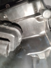 Laden Sie das Bild in den Galerie-Viewer, Frontscheinwerfer Toyota 81150-F4190-00 Links Scheinwerfer Headlight