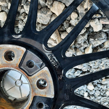Load image into Gallery viewer, 1x Alufelge 19 Zoll 8.0" 5x120 37ET 6781046 BMW Rim Wheel FEL7678612602gc