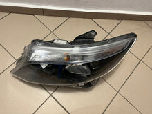 Laden Sie das Bild in den Galerie-Viewer, Frontscheinwerfer Mercedes-Benz Vito W447 A4479067700 Links Headlight SCH5241656463ho