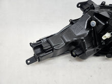 Laden Sie das Bild in den Galerie-Viewer, Frontscheinwerfer Toyota 4 Yaris SPP8590 Rechts Scheinwerfer Headlight