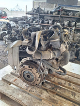 Laden Sie das Bild in den Galerie-Viewer, Motor Audi A3 CLH 1.6 TDI 105PS 77kW 2011 Diesel Engine Unkomplett