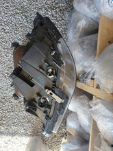 Laden Sie das Bild in den Galerie-Viewer, Frontscheinwerfer BMW 5 F11 F10 7203252-19 LED Rechts Scheinwerfer Headlight SCH6789046573on
